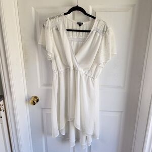 TORRID Babydoll Chiffon Clip Dot White Tunic Sz 1